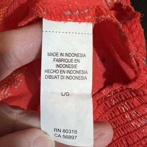 LUCKY BRAND  Women Top BLOUSE Size Large KEYHOLE NECK RED SEMI SHEER Peasant - Picture 5 of 11